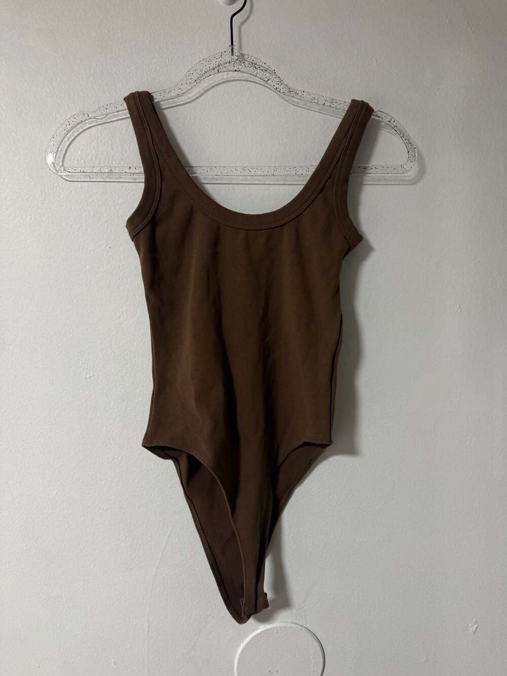 Lizette Collection Brown Ribbed Scoop Neck Tank Bodysuit Size M